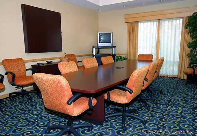 Springhill Suites Fort Myers Airport Udogodnienia zdjęcie